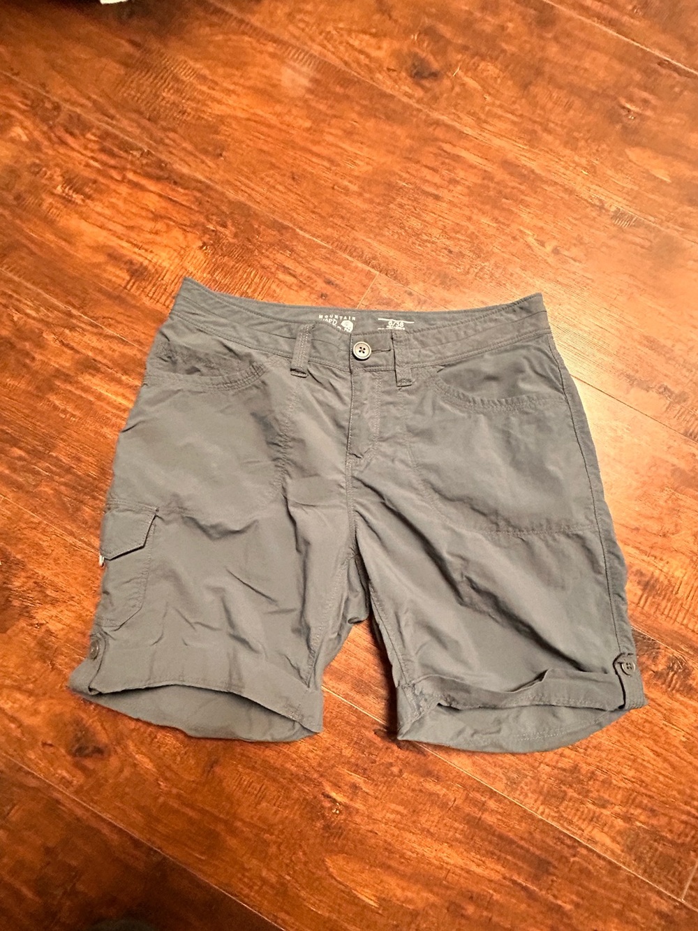 Mountain Hardwear Women's Slate Gray Outdoor Shorts size 6 EUC